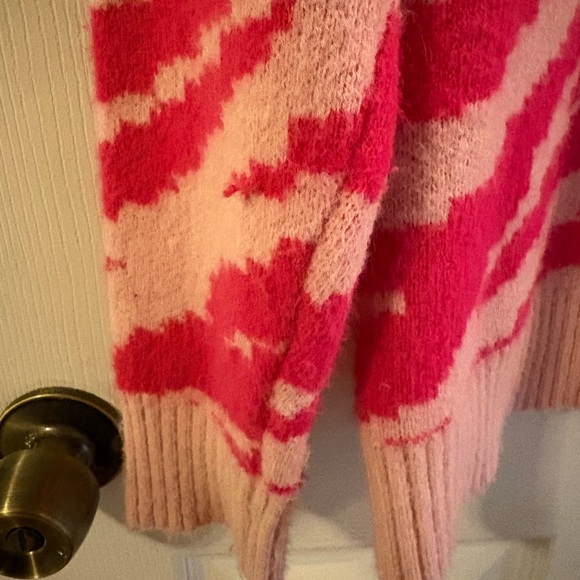 Pink Zebra Print Sweater - Picture 4 of 5